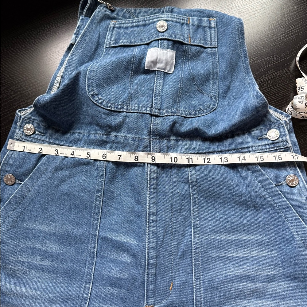 Women’s Blue Denim Overalls Medium Relaxed Fit Cuffed - Picture 9 of 9
